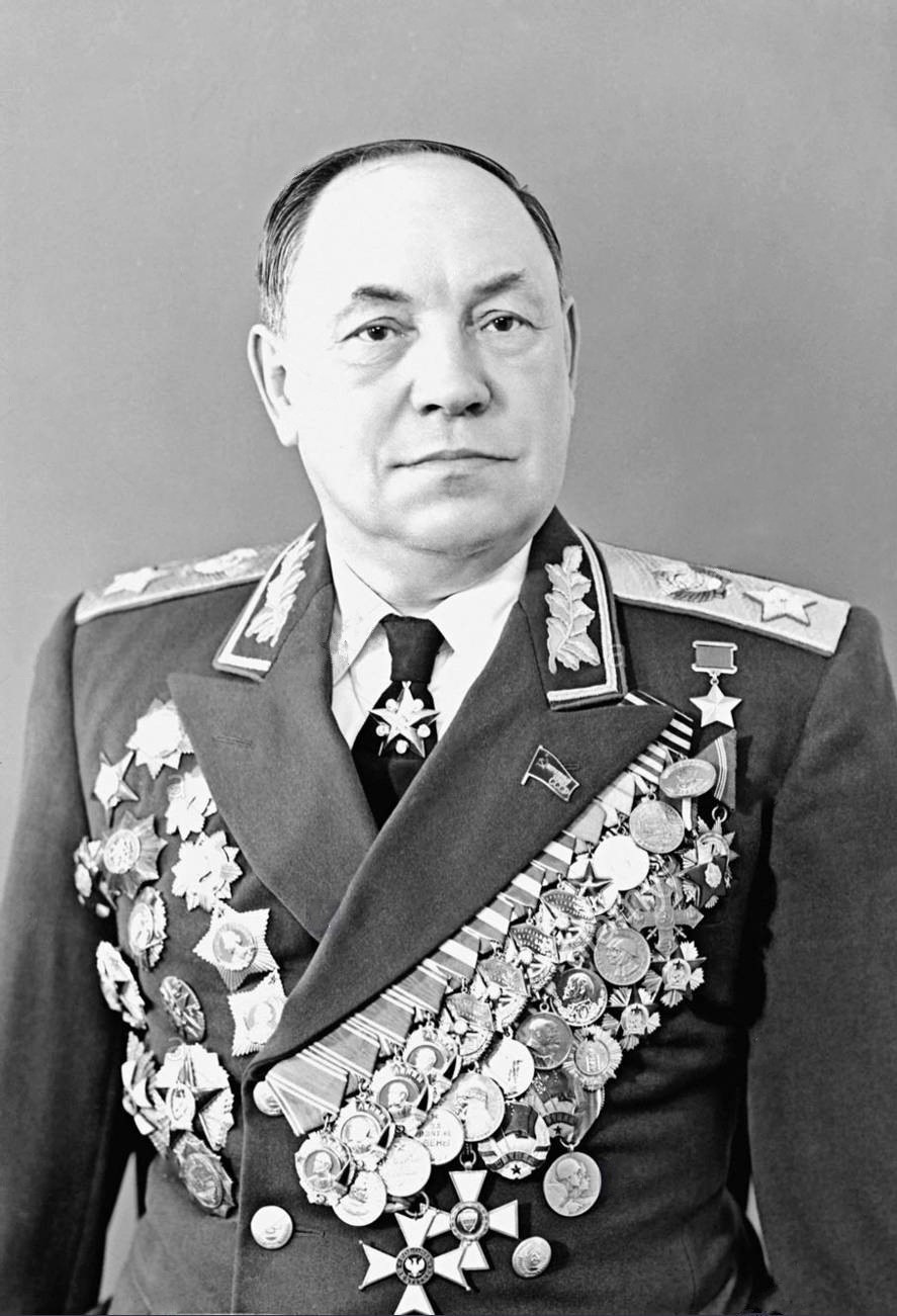 Матвей Васильевич Захаров